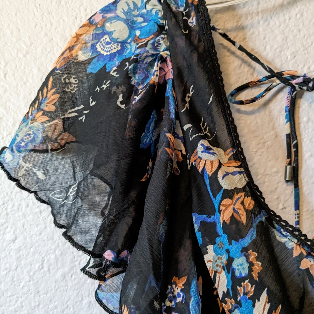 Free People Love to Love Floral Mini Dress Short Flutter Sleeves S EUC Revolve - Picture 7 of 14